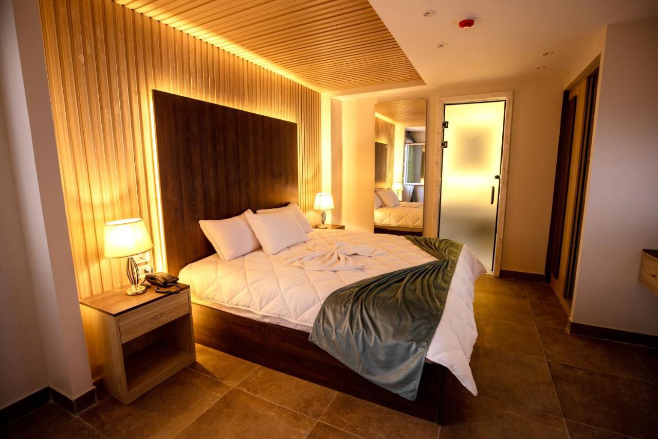 Blue Pyramids Eyes Hotel Al Kawm al Akhdar Exterior foto