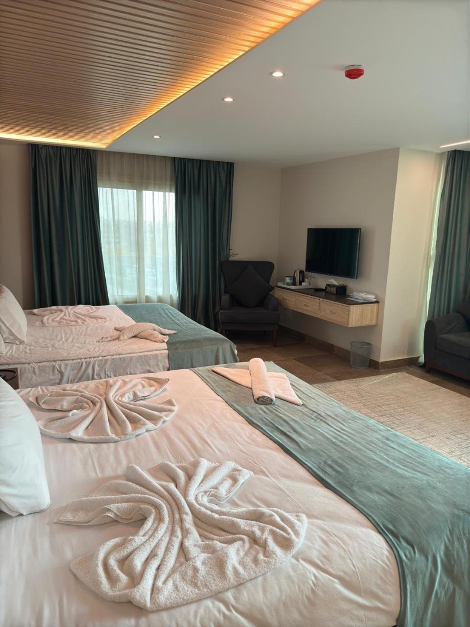 Blue Pyramids Eyes Hotel Al Kawm al Akhdar Exterior foto