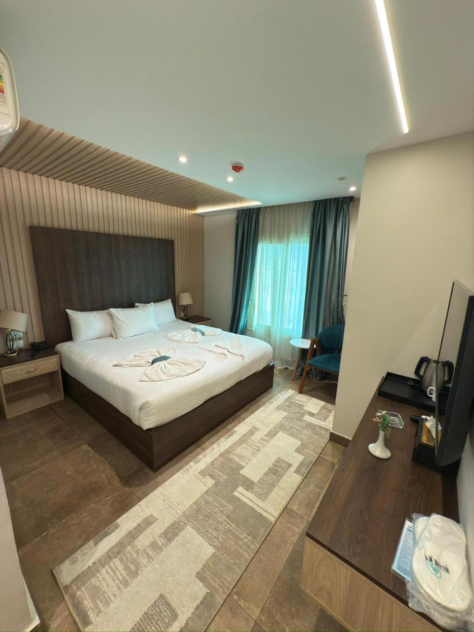 Blue Pyramids Eyes Hotel Al Kawm al Akhdar Exterior foto